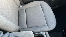 Hyundai INSTER 85kW 02 49kWh 5dr Auto Electric Hatchback